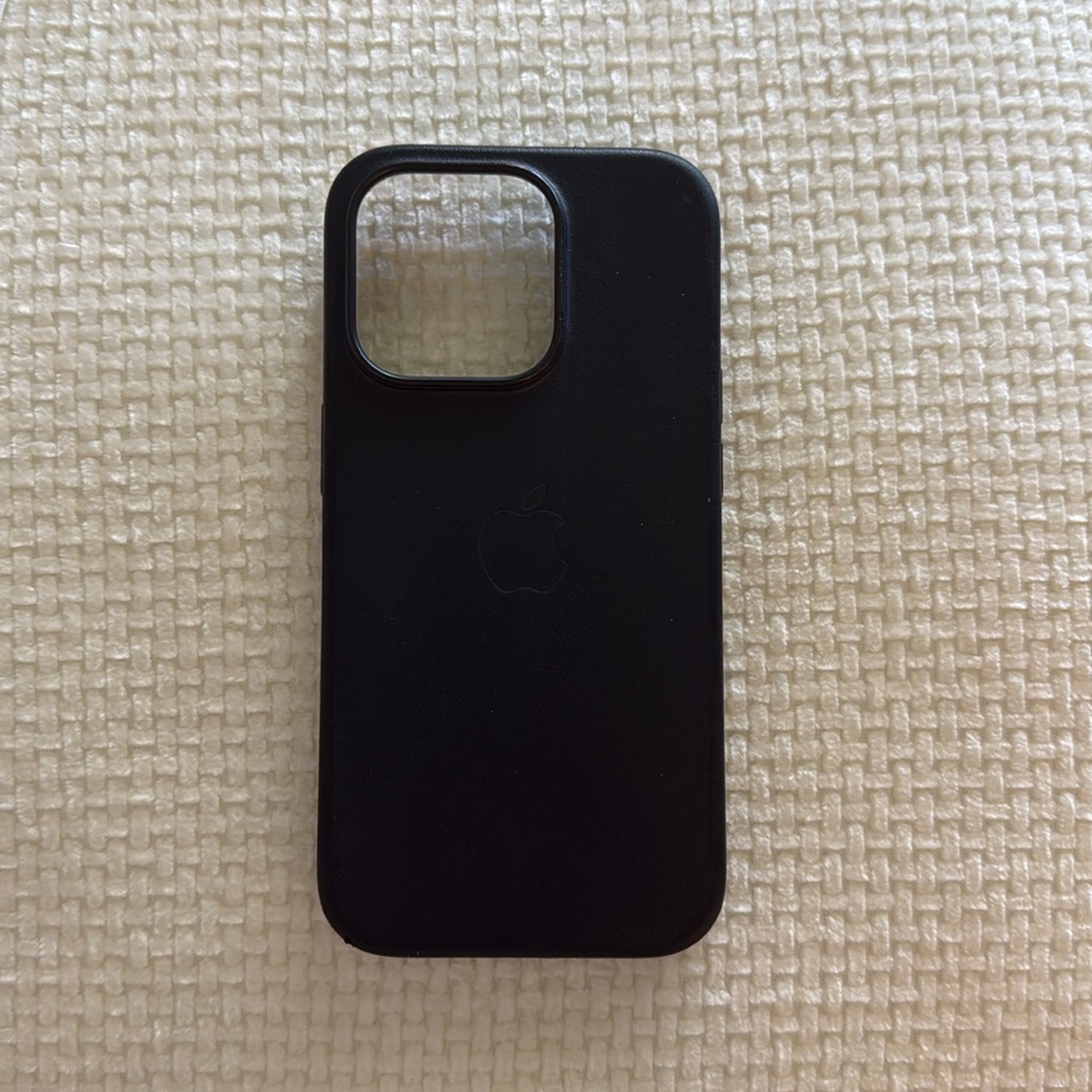 Apple Leather iPhone 14 Pro case
